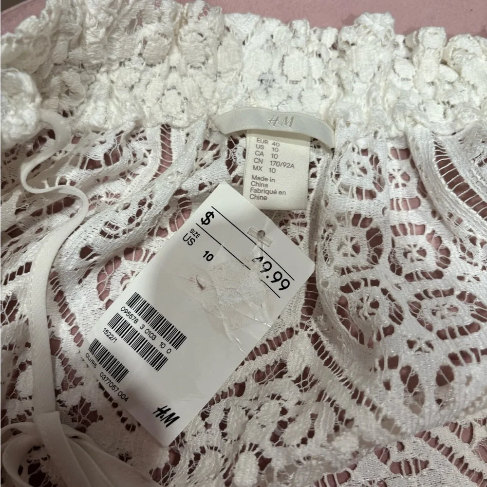 H&M Women's White off the shoulder Lace Top size 10